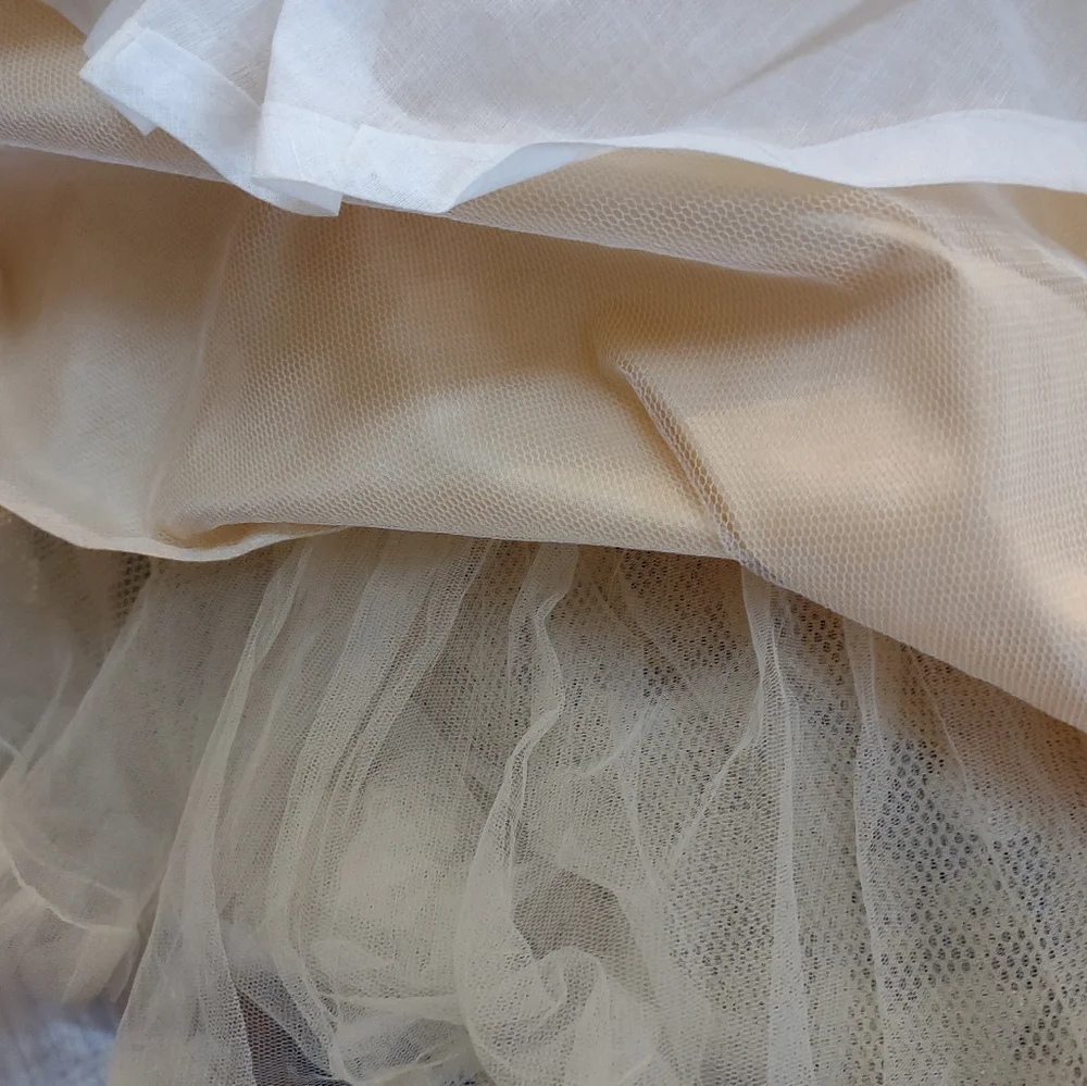 Moni girl's gold dress